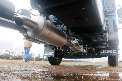 騏鈴汽車(chē) h300 116馬力 4.08米單排廂式輕卡底盤(pán) 寬體 jml5042xxycd5